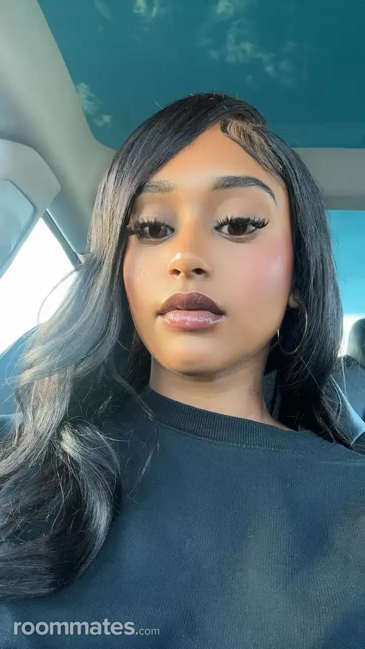 Profile photo 11 of 11