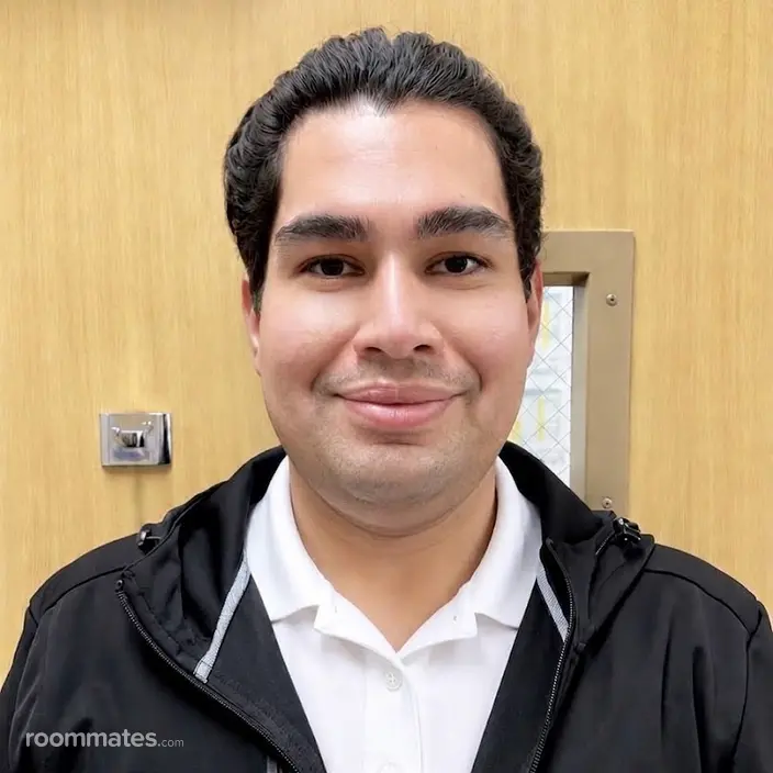 Roommate looking El Segundo, CA, $1100