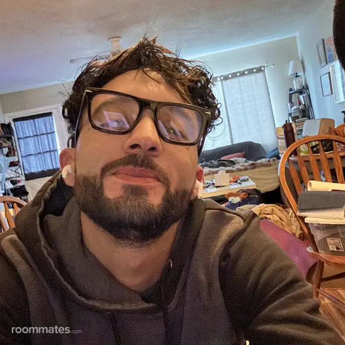 Roommate looking Ventura, CA, $900