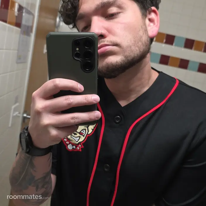 Roommate looking Colorado Springs, CO, $1000