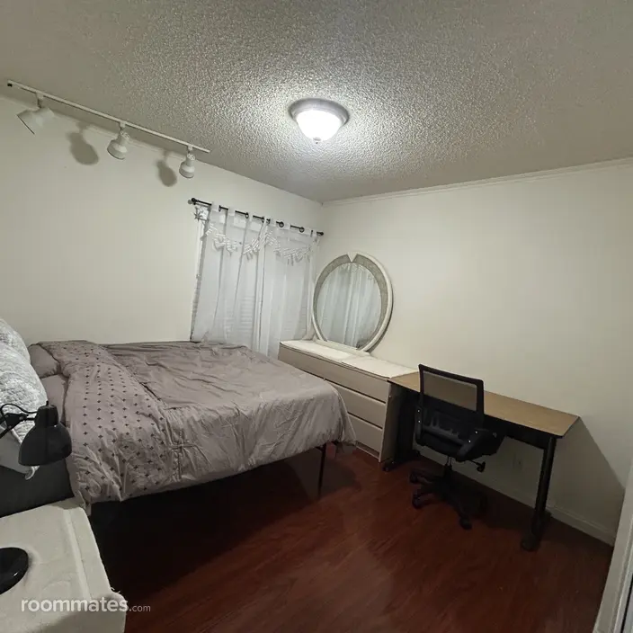 Room for rent in Diamond Bar, CA $900, house