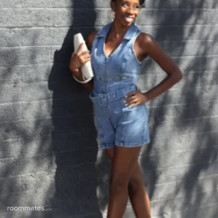 Roommate looking Henderson, NV, $900
