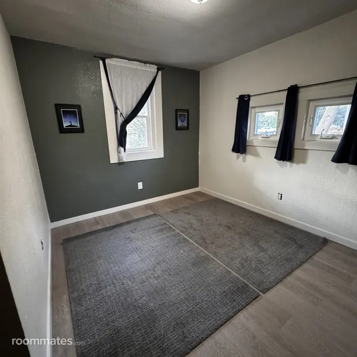Room for rent in Denver, CO $1400, house