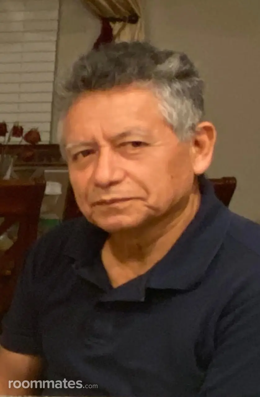 Profile photo 4 of 4