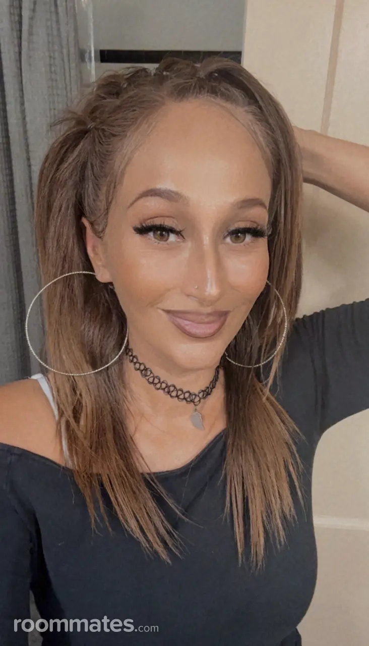 Profile photo 2 of 2