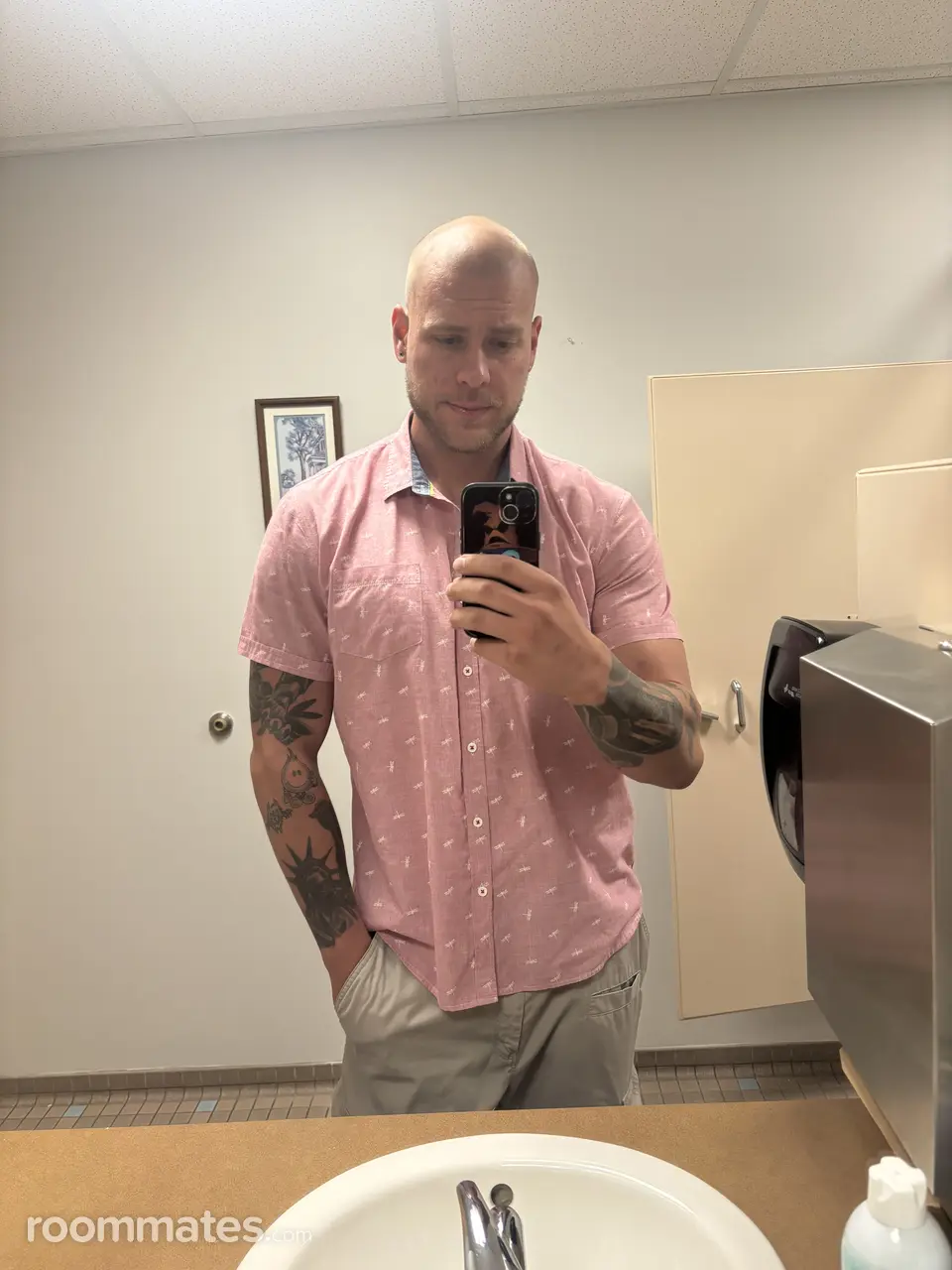 Profile photo 4 of 4