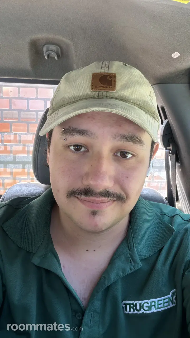 Profile photo 8 of 8