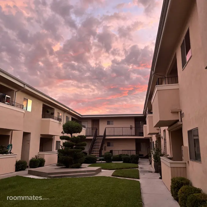Room for rent in Alhambra, CA $1100, house