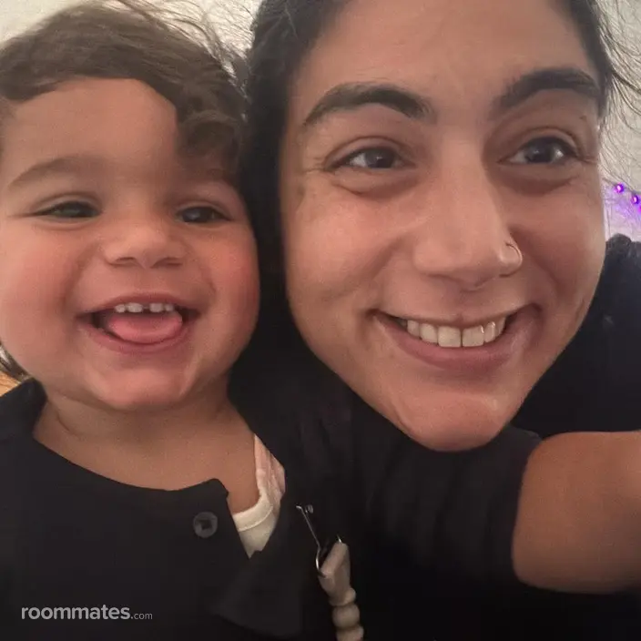 Roommate looking Bethesda, MD, $1000
