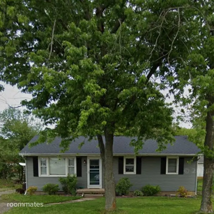 Room for rent in Washington, IL $650, house