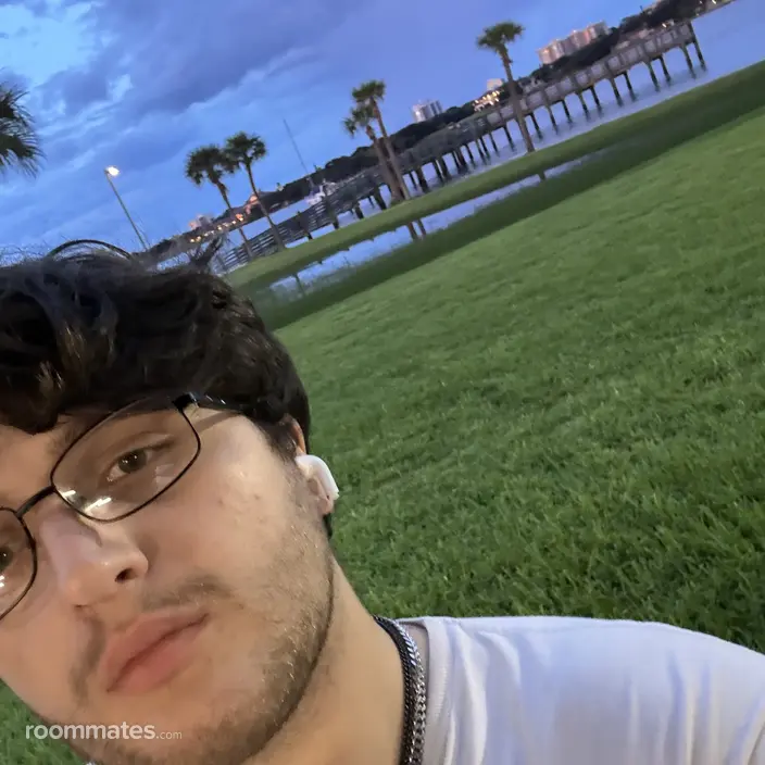 Roommate looking Saint Augustine, FL, $700