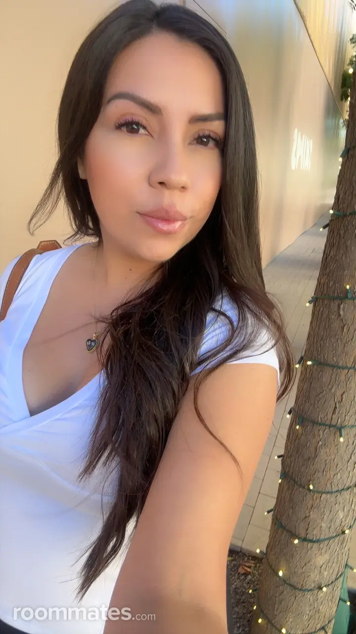 Profile photo 2 of 2