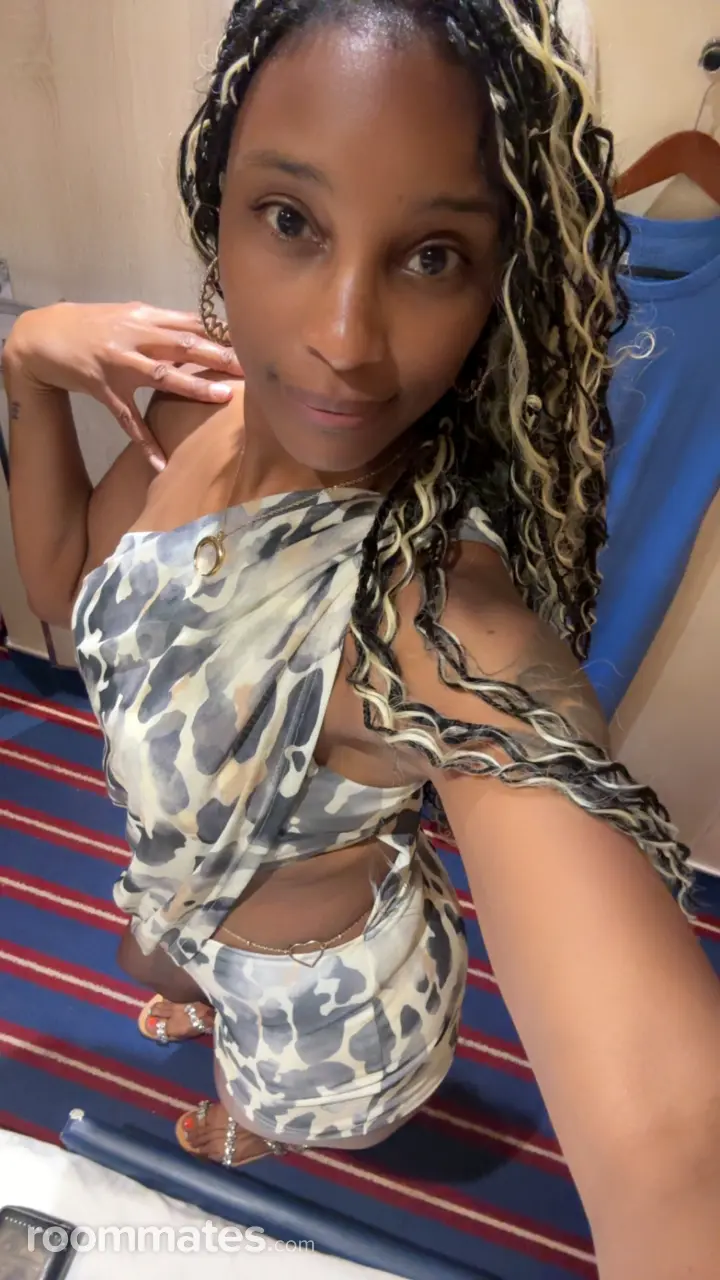 Profile photo 4 of 5