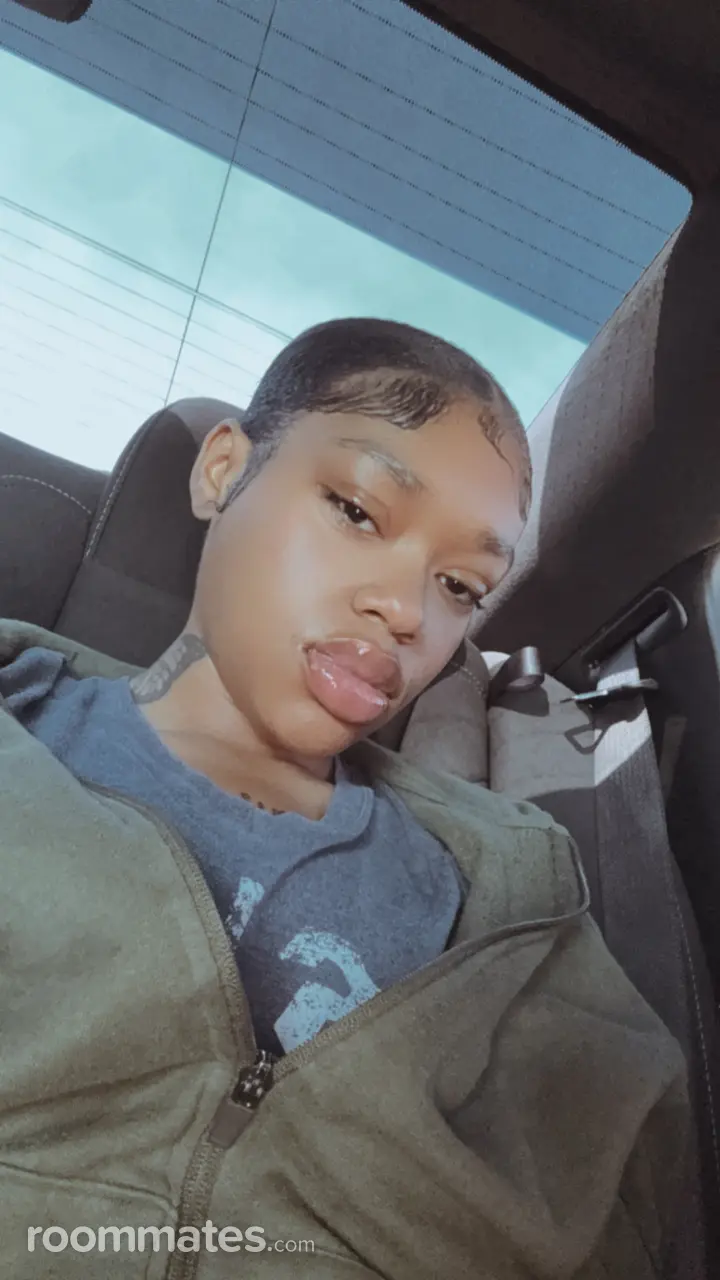 Profile photo 2 of 3