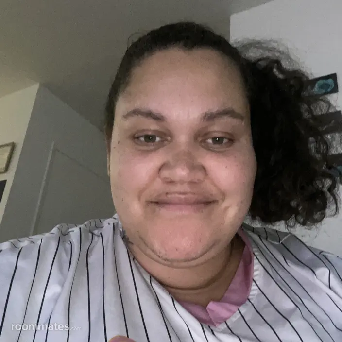Roommate looking San Bernardino, CA, $800
