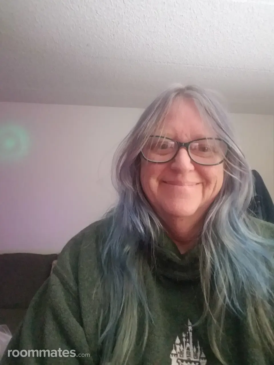 Profile photo 3 of 4