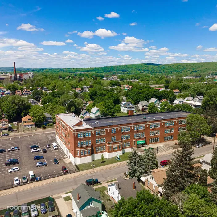 Room for rent in Johnson City, NY $800, apartment