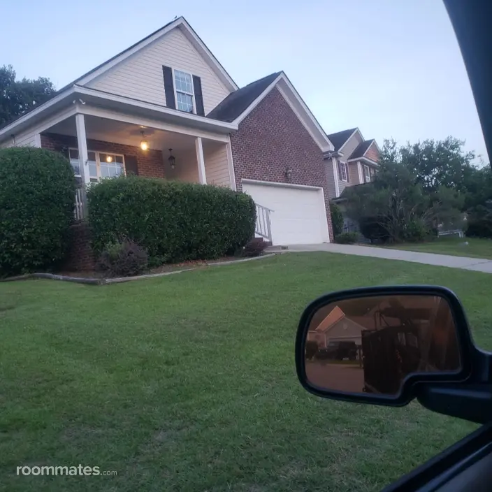 Room for rent in Irmo, SC $1200, house