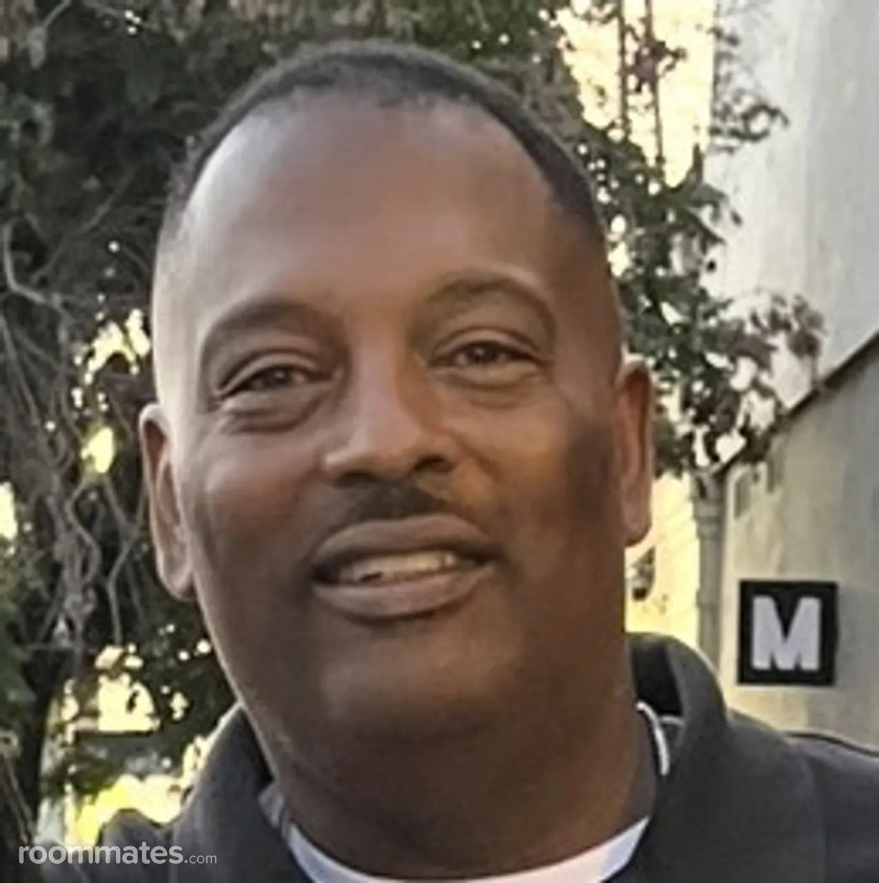 Profile photo 4 of 4