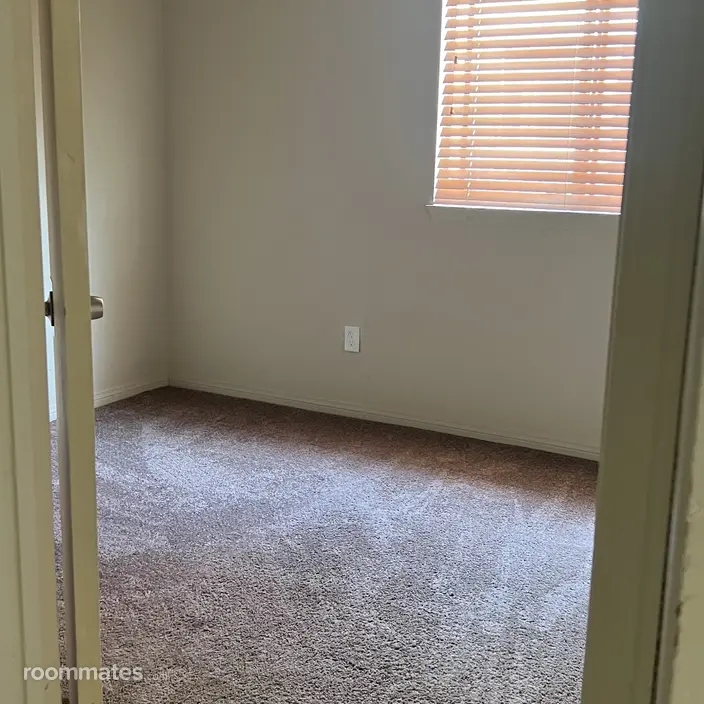 Room for rent in Moreno Valley, CA $800, house