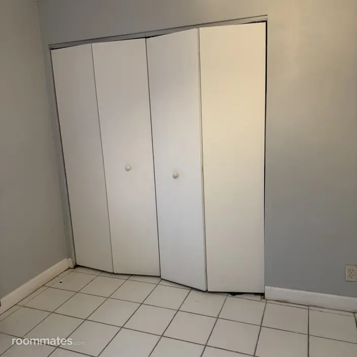 Room for rent in Sunrise, FL $900, house