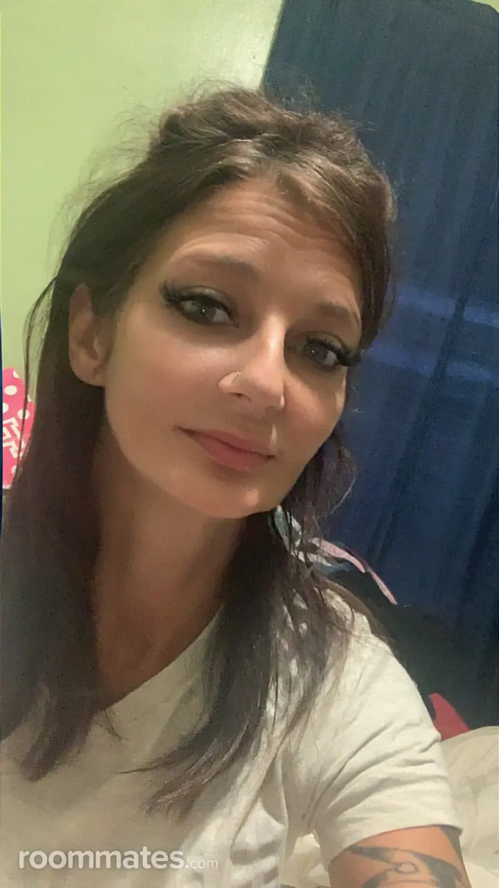 Profile photo 4 of 8