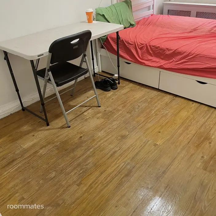 Room for rent in New York, NY $680, house