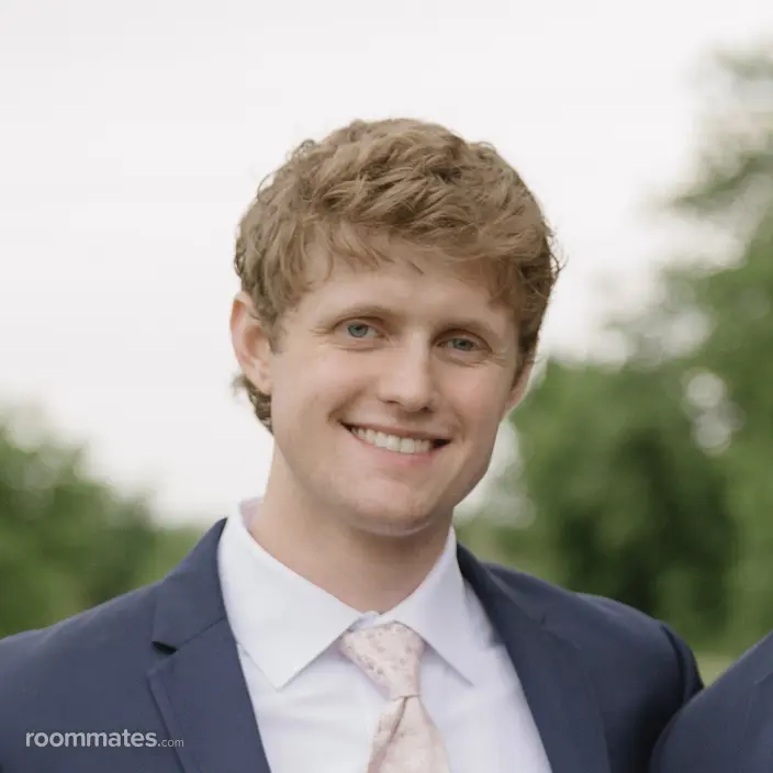 Roommate looking York, PA, $2000