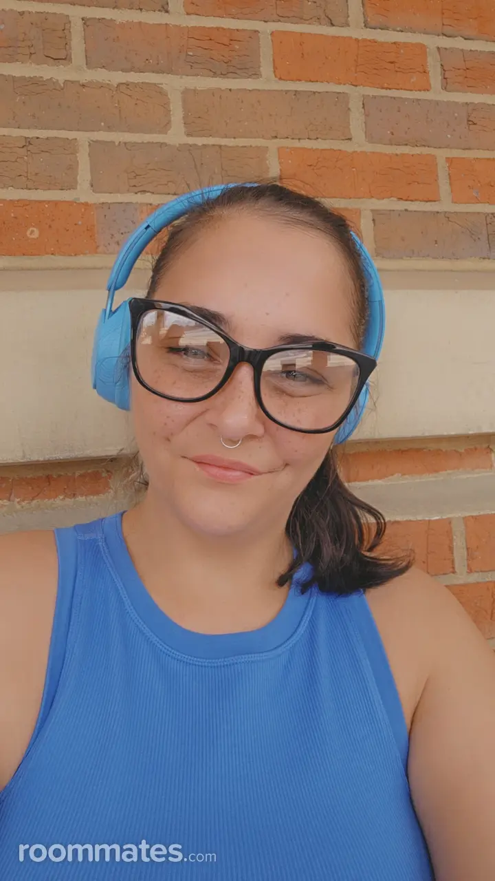 Profile photo 3 of 7
