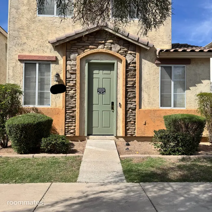 Room for rent in Phoenix, AZ $750, house
