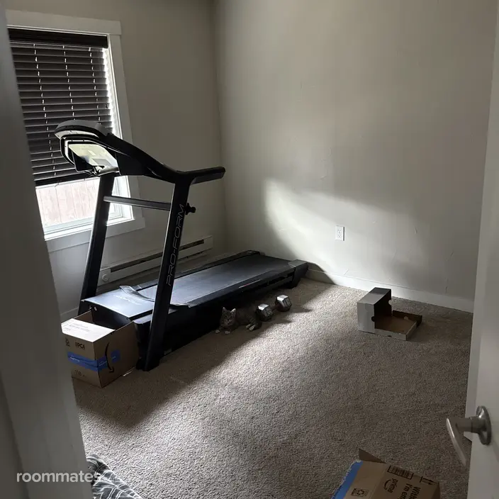 Room for rent in Caldwell, ID $800, house