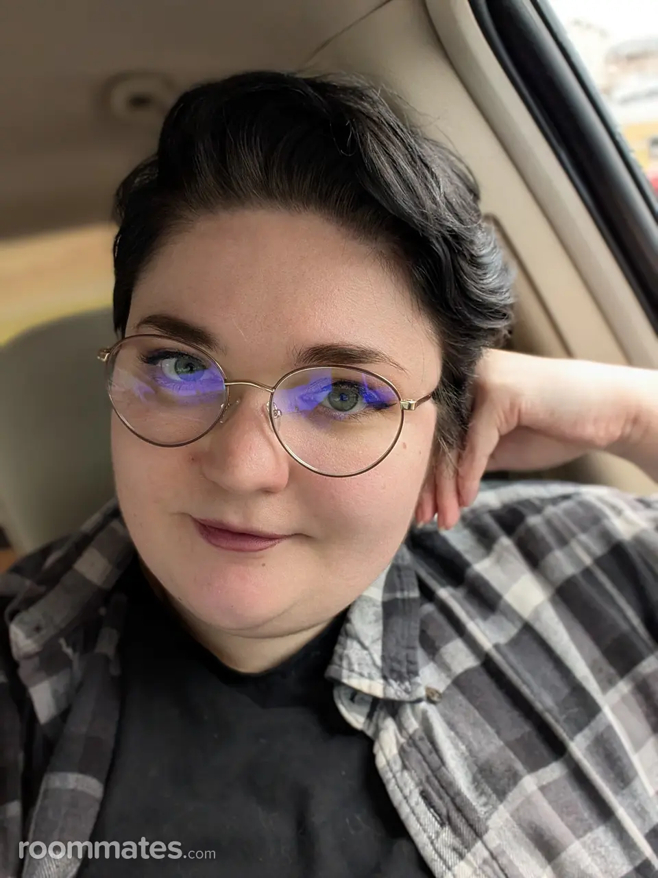 Profile photo 4 of 4