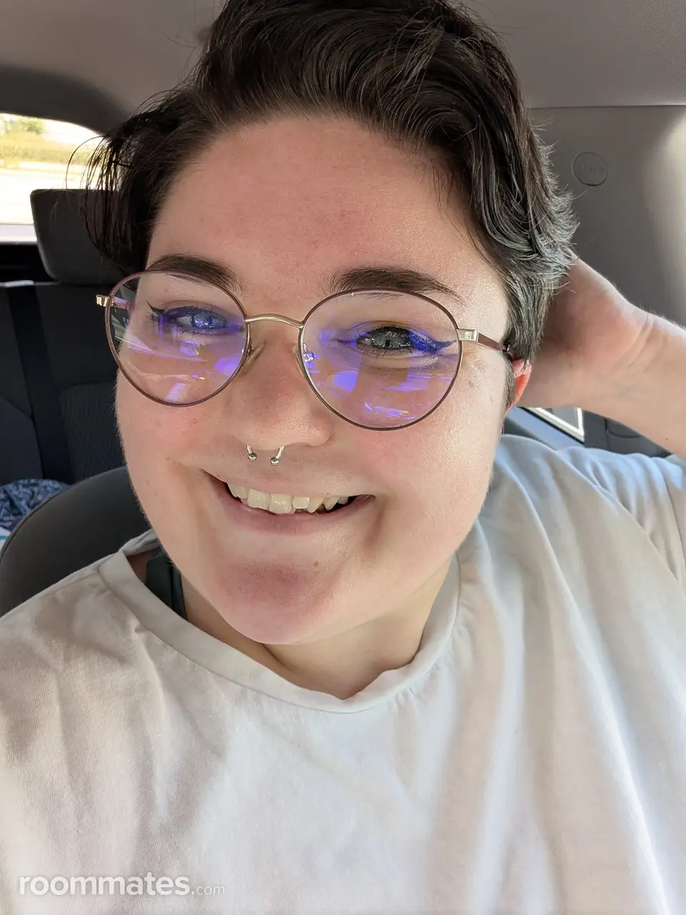 Profile photo 2 of 4