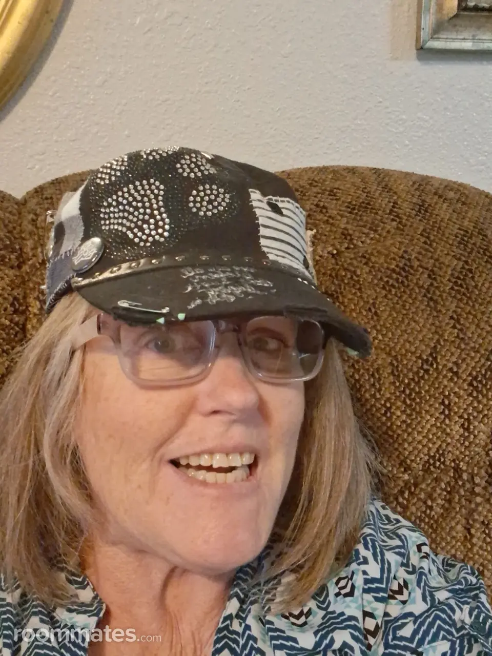 Profile photo 4 of 4