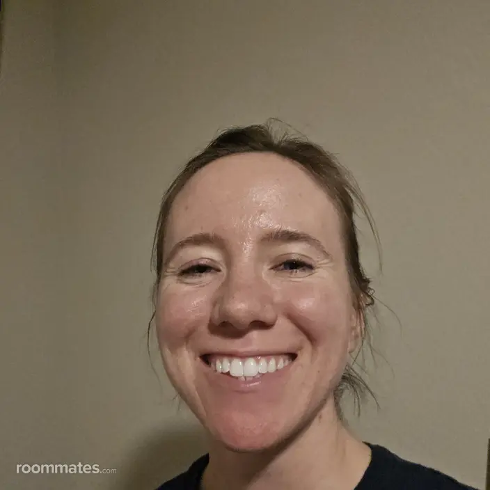 Roommate looking Pensacola, FL, $800