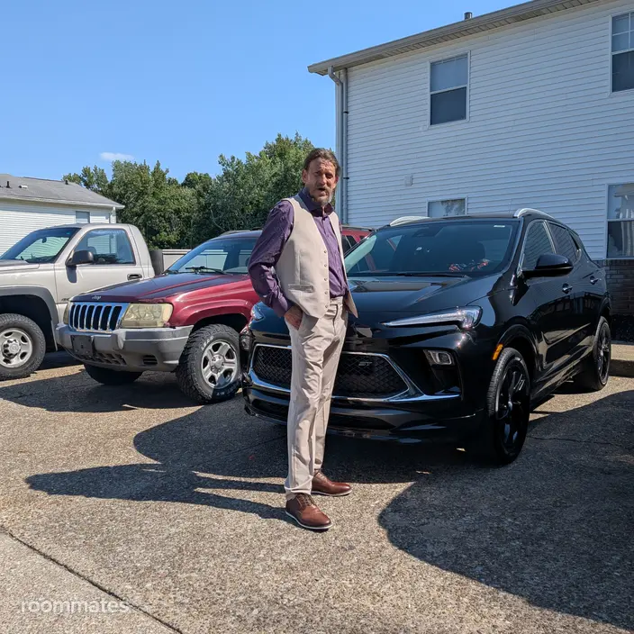 Roommate looking Newport News, VA, $600