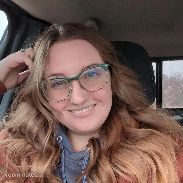 Roommate looking Northfield, MN, $900