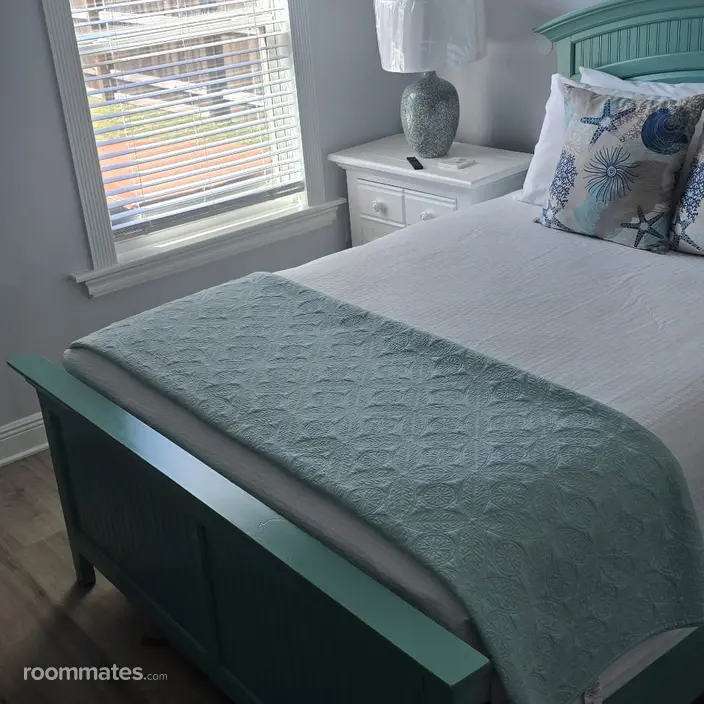 Room for rent in Santa Rosa Beach, FL $1000, house