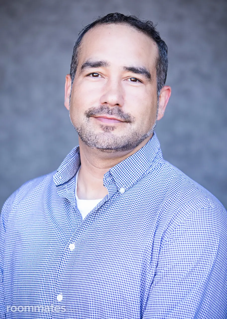Profile photo 2 of 3