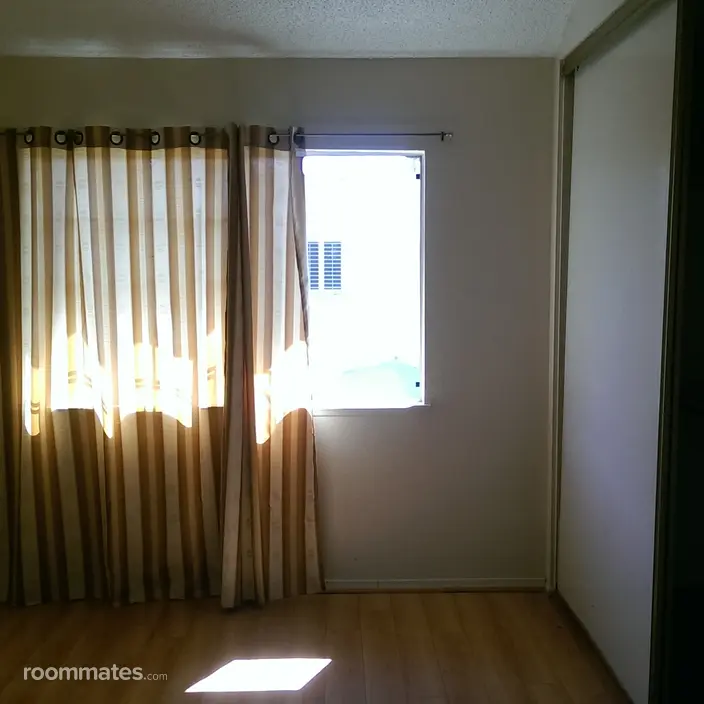 Room for rent in Huntington Park, CA $930, townhouse