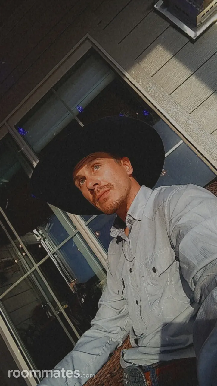 Profile photo 2 of 7