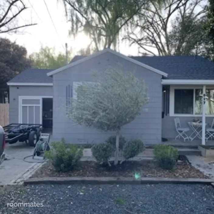 Room for rent in Chico, CA $1800, house