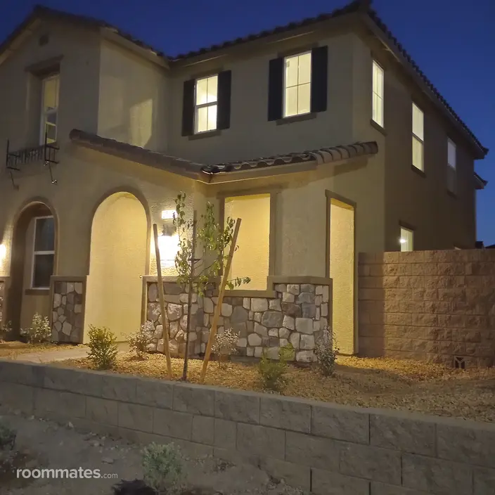 Room for rent in Henderson, NV $629, house