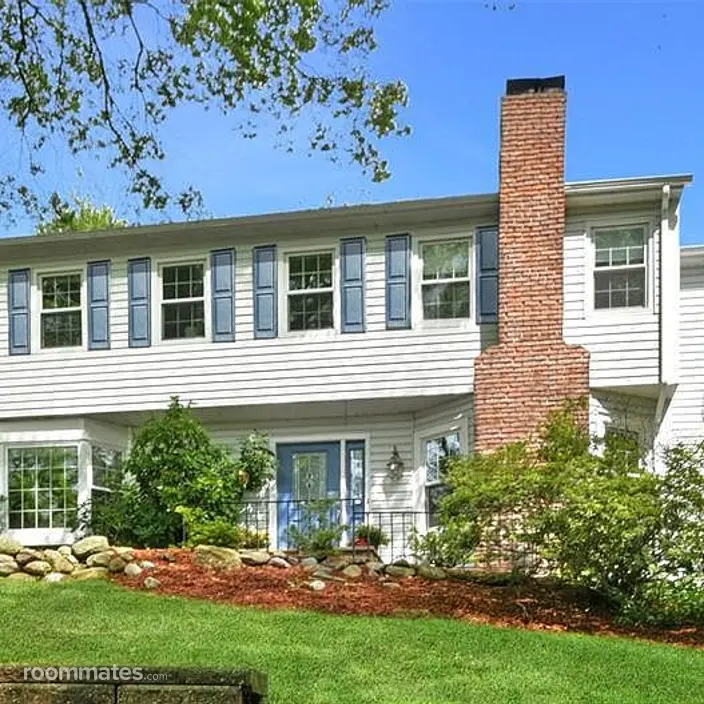 Roommate looking Saddle River, NJ, $1500