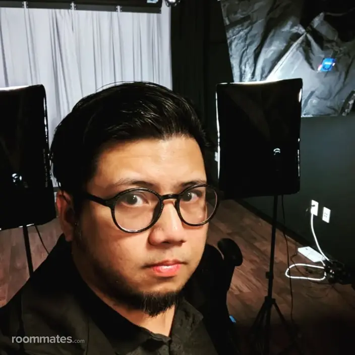 Roommate looking Sacramento, CA, $800