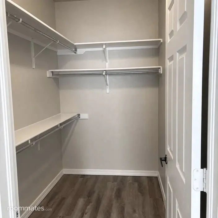 Room for rent in El Paso, TX $700, townhouse