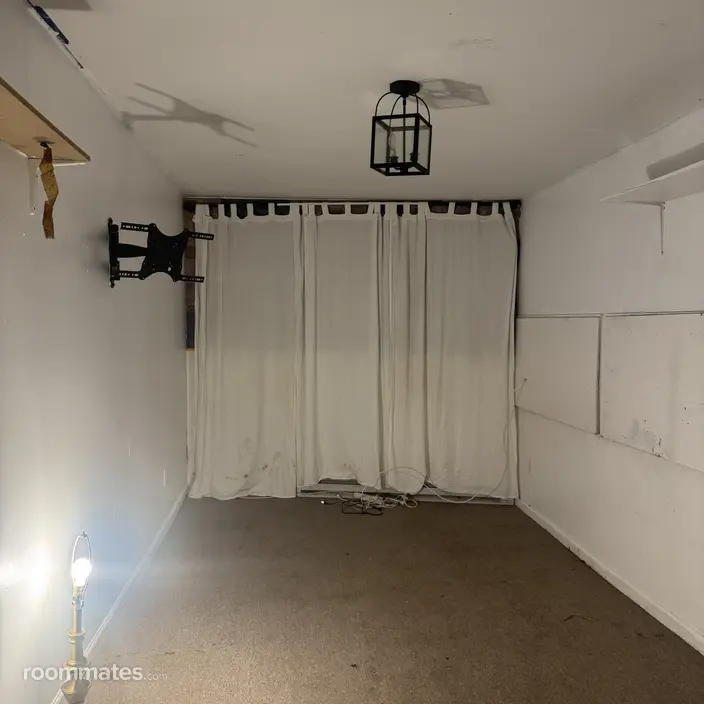 Room for rent in New Haven, CT $650, house