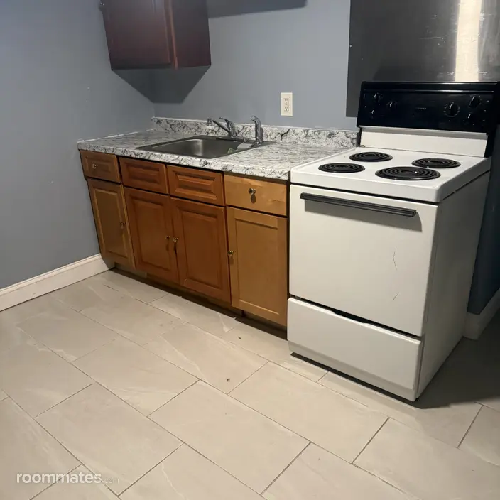 Room for rent in Providence, RI $1100, other