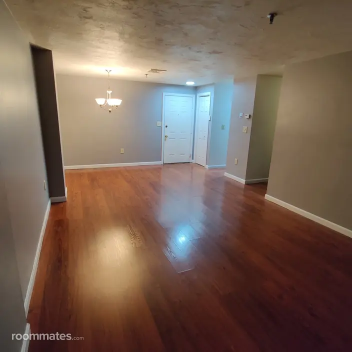 Room for rent in Quincy, MA $1250, apartment