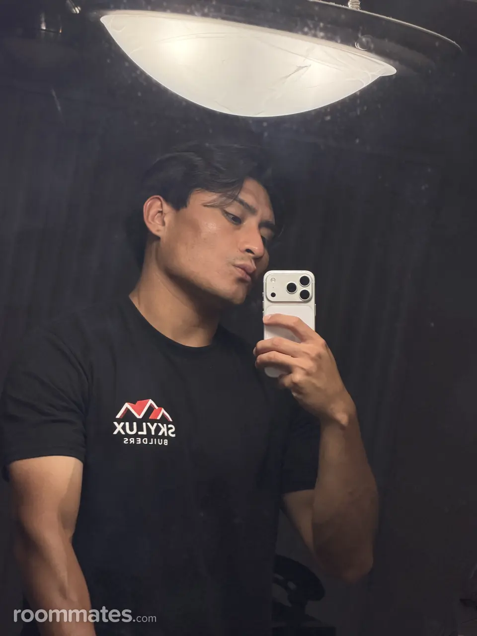Profile photo 3 of 4